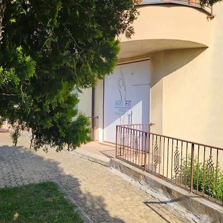 Apartment уютная с террасой *