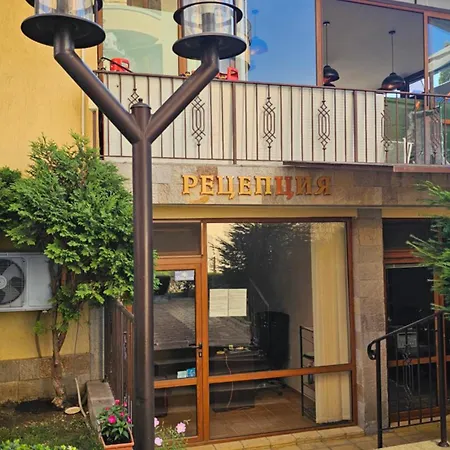 Apartment уютная с террасой Sveti Vlas